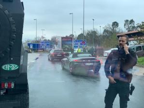 [VIDEO] Gruzińscy kierowcy nie chcą oddać polskiemu właścicielowi 70 TIR-ów! Czy niemiecka policja łamie prawo wobec interweniującego Biura Rutkowski oraz Telewizja.Patriot24.net?