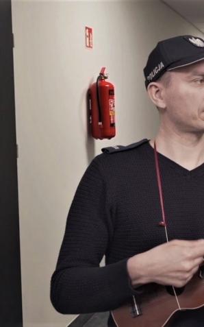 [VIDEO] Finał kampanii „Posłuchaj znanego człowieka...” Z kabaretem Czesuaf