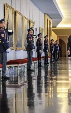 [VIDEO] O bezpieczeństwa, współpracy w ramach Grupy Wyszehradzkiej i Inicjatywy Trójmorza oraz relacjach dwustronnych i współpracy gospodarczej. Prezydent Karol Nawrocki z prezydentem Czech w Pradze