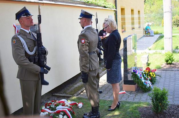 73. rocznica wyzwolenia niemieckiego obozu koncentracyjnego dla kobiet w czeskim Holiszowie (Holýšov)