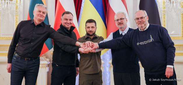 [VIDEO] Prezydenci Polski, Estonii, Litwy i Łotwy w Ukrainie